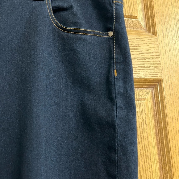 Liverpool Jeans - Picture 9 of 13